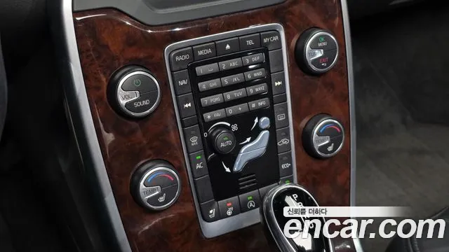 Volvo S80 — фото 18