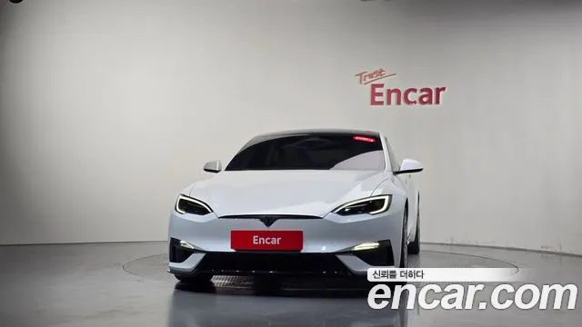 Tesla Model S — фото 2