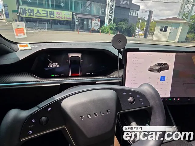 Tesla Model S — фото 8