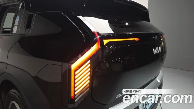 Kia EV3 — фото 23