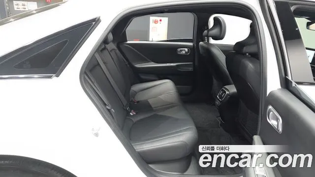 Hyundai Ioniq 6 — фото 11