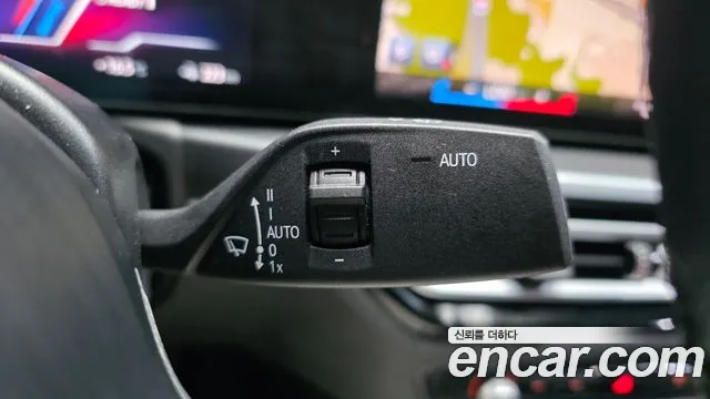 BMW i4 — фото 28