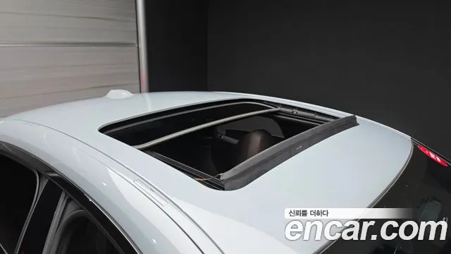 BMW i4 — фото 29