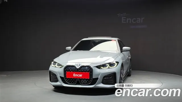BMW i4 — фото 3