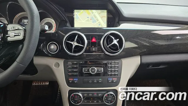 Mercedes-Benz GLK-Class — фото 11
