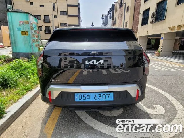 Kia EV3 — фото 5