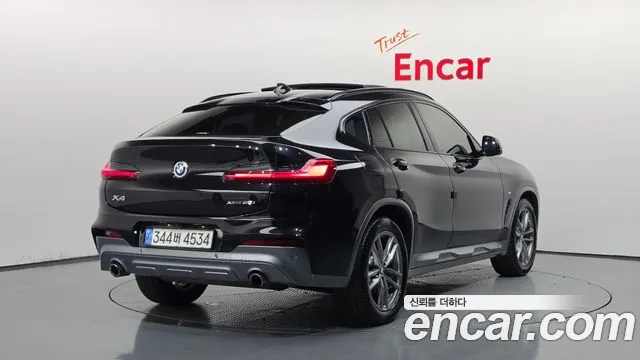 BMW X4 — фото 2