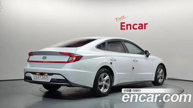 Hyundai Sonata — фото 2