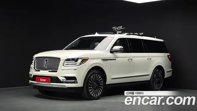 Lincoln Navigator — фото 1