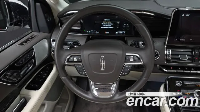 Lincoln Navigator — фото 13