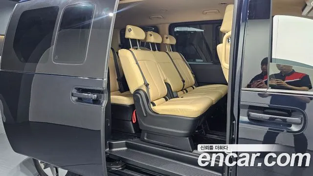 Hyundai Staria — фото 11