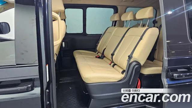 Hyundai Staria — фото 12
