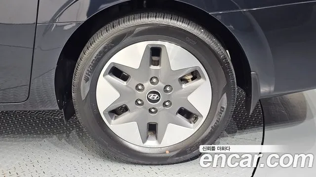 Hyundai Staria — фото 21
