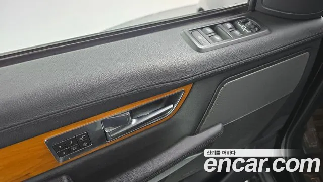 Land Rover Range Rover Sport — фото 19