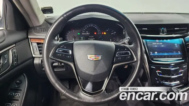 Cadillac CTS — фото 13