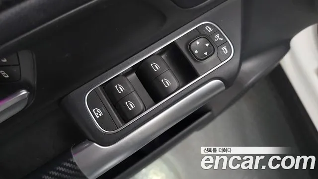 Mercedes-Benz EQA — фото 35