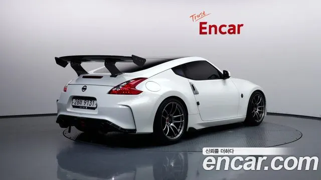 Nissan 370Z — фото 2