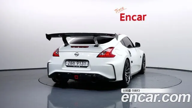 Nissan 370Z — фото 4