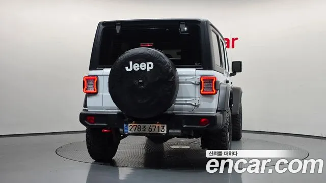 Jeep Wrangler — фото 3