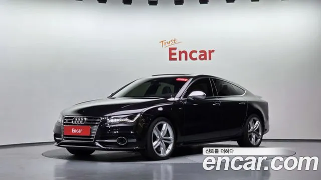 Audi S7 — фото 1