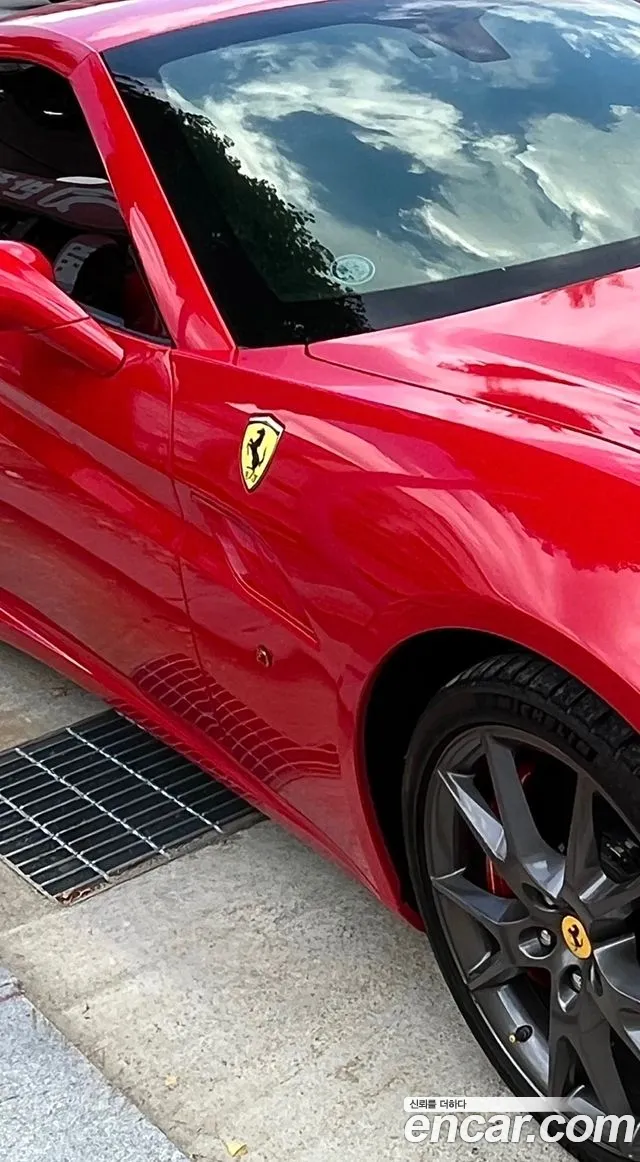 Ferrari California — фото 1