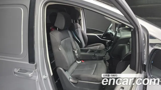 Hyundai Staria — фото 11