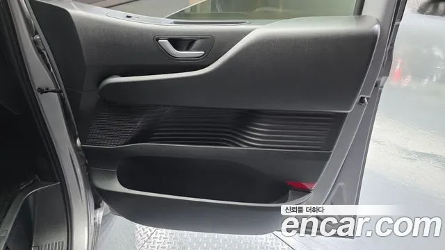 Hyundai Staria — фото 25