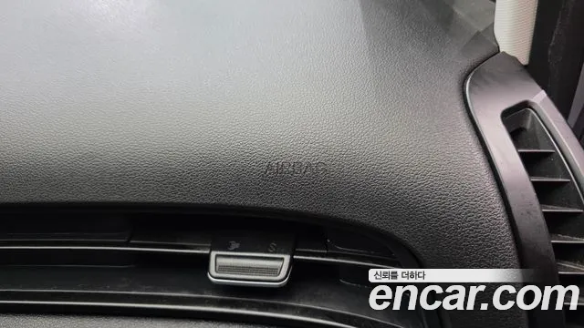 Hyundai Staria — фото 29