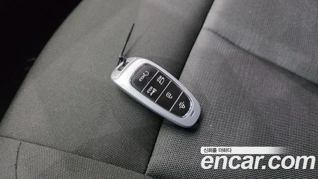 Hyundai Staria — фото 33