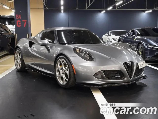 Alfa Romeo 4C — фото 2