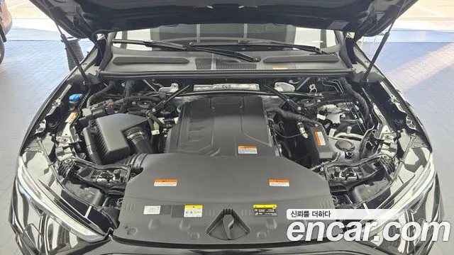 Audi Q5 — фото 6