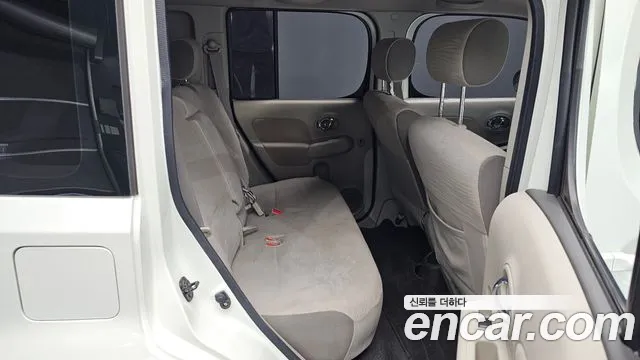 Nissan Cube — фото 11