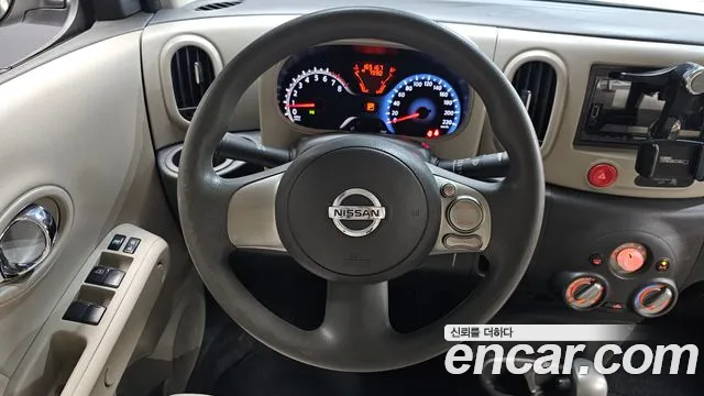 Nissan Cube — фото 12