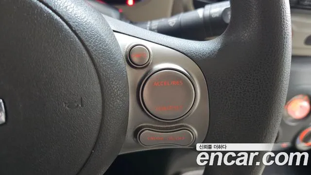 Nissan Cube — фото 14