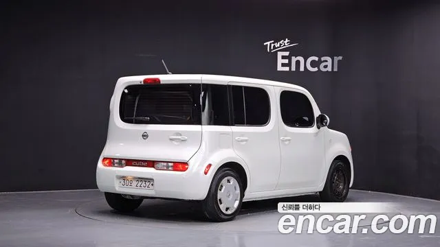 Nissan Cube — фото 2