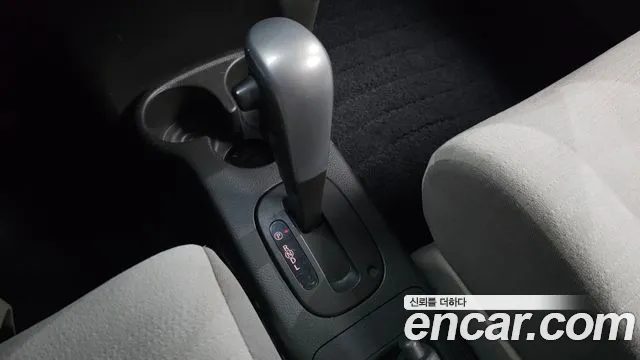 Nissan Cube — фото 9