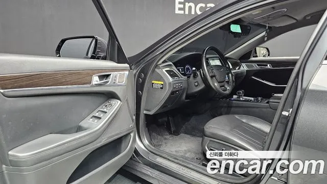 Genesis G80 — фото 10