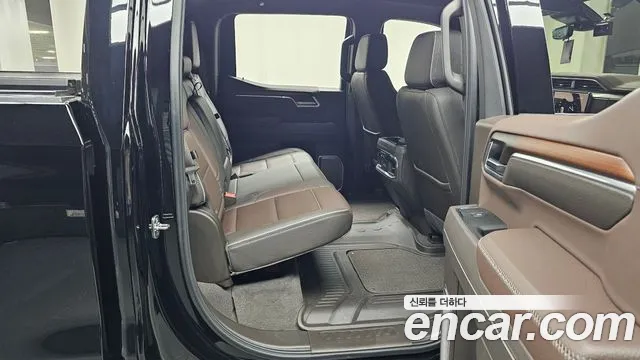 GMC Sierra — фото 11