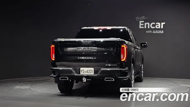 GMC Sierra — фото 4