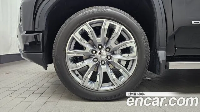GMC Sierra — фото 5