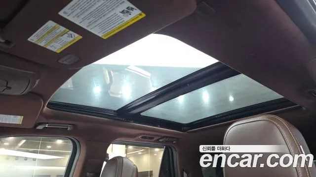 Lincoln Navigator — фото 19