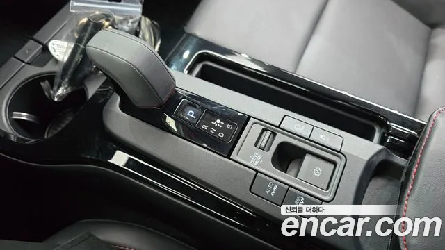 Toyota Prius — фото 8