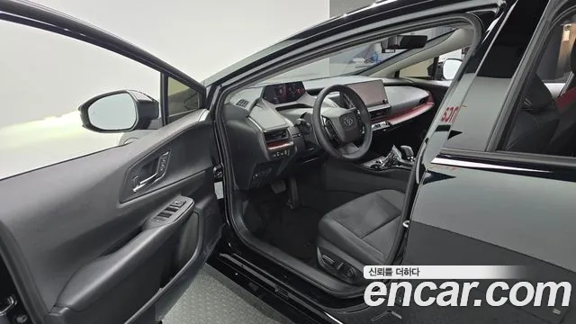 Toyota Prius — фото 9