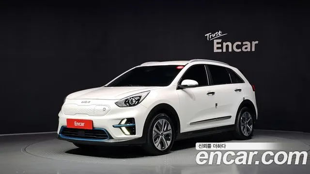 Kia Niro — фото 1