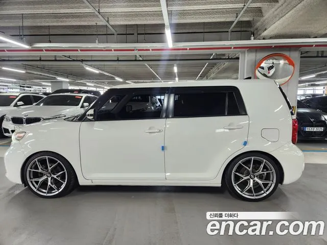 Scion xB — фото 13
