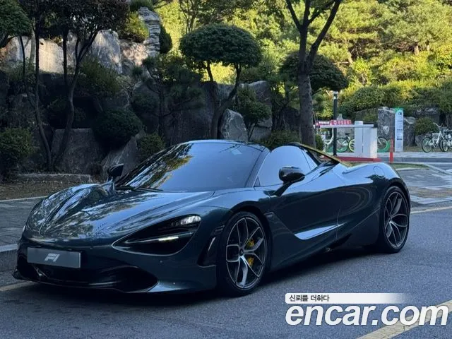 McLaren 720S — фото 1