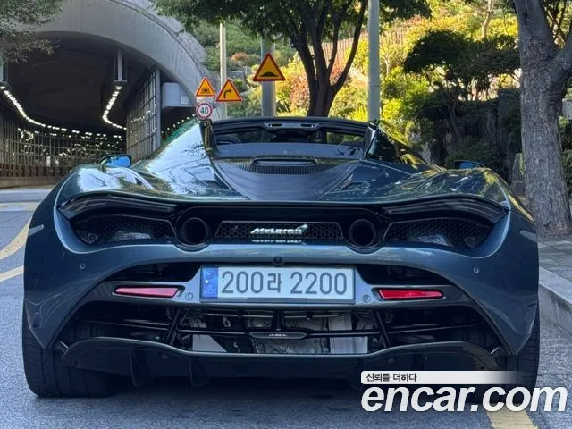 McLaren 720S — фото 18