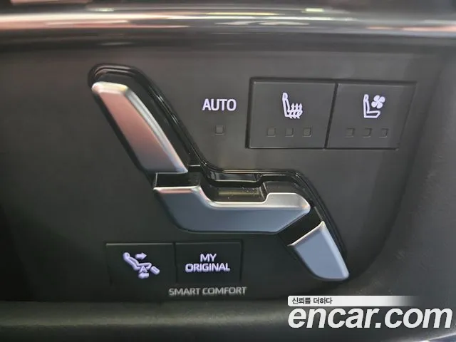 Toyota Alphard — фото 15