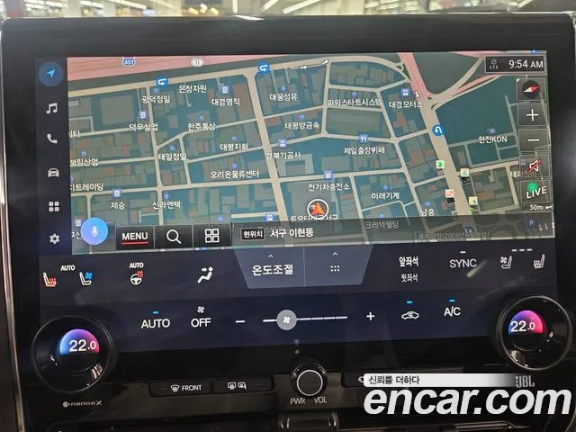 Toyota Alphard — фото 8