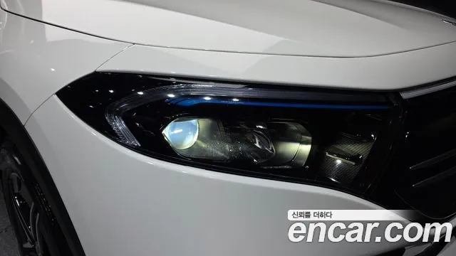 Mercedes-Benz EQA — фото 22